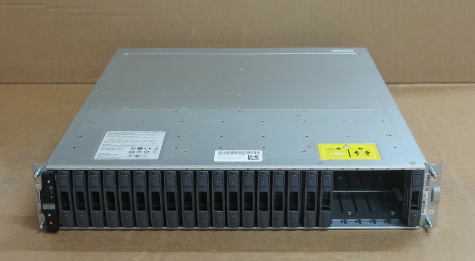 NetApp DS2246 NAJ-1001 Disk Array 18x 450GB 10K HDD 2x IOM6 Controllers + 2x PSU - Image 1 of 3