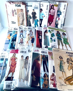 Lot of 20 Sewing Patterns Simplicity McCalls Butterick & Others - CUT - Picture 1 of 11