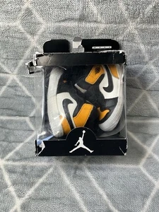 Jordan 1 Yellow Toe Crib Bootie Size 3c AT3745-711 Soft Bottoms New Born Baby TD - Picture 1 of 6