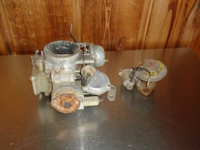 Hitachi 2-Barrel Carburetor Carb w/ EGR Valve L18 MT 1973 Datsun - Image 1 of 4