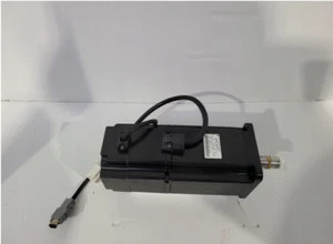 ♕♕♕ YASKAWA SGMAH-08A4A2C SERVO MOTOR 0.75 kW 4.4A 200V UPS ♕♕♕ - Picture 1 of 2