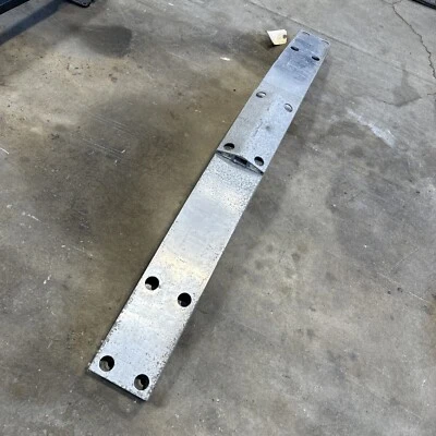 Infiniti G37x 2010 sedán parachoques trasero refuerzo barra de impacto OEM 2008-2013 G37 Foto 1 de 4