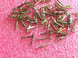 100 Stück AMP TYCO 182734-2 Buchse Kontakt Dose 24-28 AWG Crimp HE14 - Bild 1 von 3