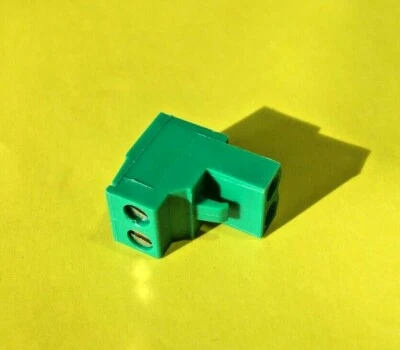 SAURO  Morsetto vite 90° 2 Poli  numerati P 5 mm  10A  1,5mm² 300V       10 Pz. - Immagine 1 di 4