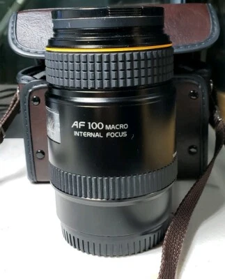 Tokina AT-X AF 100mm f/2.8 Macro Lens Minolta/Sony Near Mint  - Image 1 of 4