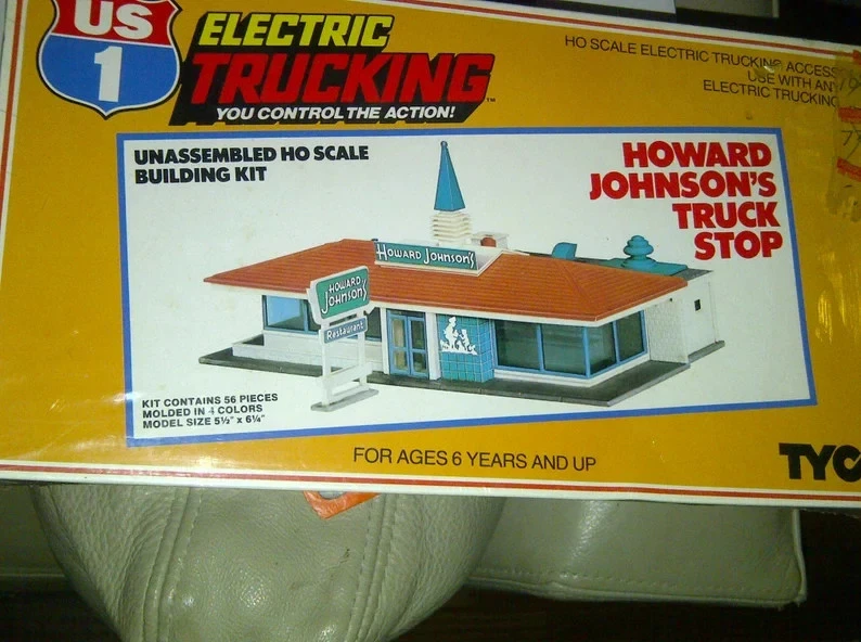 Tyco 3783 HO Howard Johnson's Truck Stop EE. UU. 1 Kit de construcción de camiones eléctricos mar Foto 1 de 1