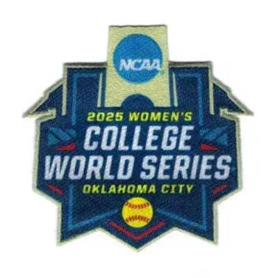 Parche Serie Mundial Universitaria NCAA Softbol Femenino 2025 Oklahoma City Sublimación Foto 1 de 2