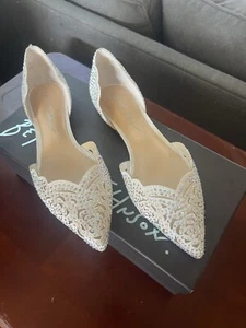 ***NEW IN BOX *** Betsey Johnson Bridal Flats  - Picture 1 of 4