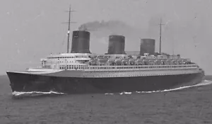 NORMANDIE, 1935, Transatlantikliner. Modellbauplan RC - Bild 1 von 7