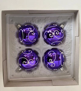1 x Karton (= 4 St.) Christbaumkugeln lila Ornament 857/22 - Bild 1 von 4