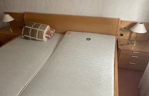 Hochwertiges Bett von Möbel Schaumann - Bild 1 von 3