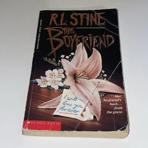 R. L. Stine, The Boyfriend, 1990, Scholastic - Imagen 1 de 3