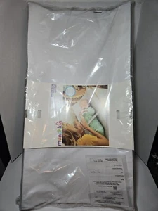 Munchkin Secure Grip Diaper Changing Pad with Cover - Brand New - Picture 1 of 5
