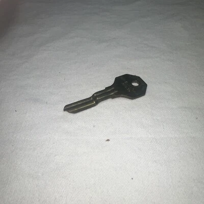 Llave en blanco Mopar Dodge Chrysler OMEGA NUEVO DE STOCK  Foto 1 de 3