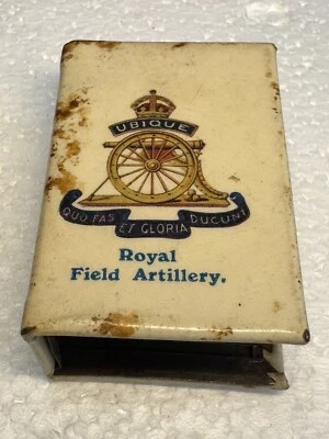 Vintage British Royal Field Artillery Matchbox Cover Foto 1 de 4