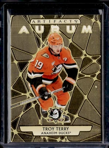 Artefactos de cubierta superior 2025-26 #1 Troy Terry Ducks recompensa sin rayar (50E) - Imagen 1 de 2