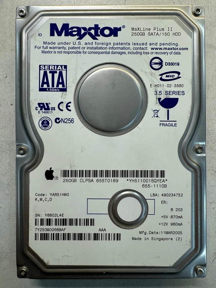 APPLE CLPSA 655T0189 MAXLINE PLUS II 7Y250M0 250GB 7.2K RPM 1.5 Gb/s SATA 3.5" - Image 1 of 4