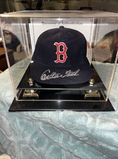 FLEER LEGACY CARLTON FISK AUTOGRAPHED SIGNED RED SOX HAT 2001 W/ COA & Case