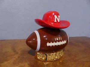 1971 Nebraska Cornhuskers Football Vintage Empty Ezra Brooks Decanter - Picture 1 of 10