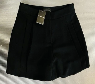 Emporio Armani Black Dual Full Pleat Detailed Leg High Waisted Shorts 40 NEW NWT - Image 1 of 4