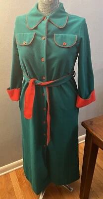 Vassarette 圣诞女式正装礼服长袍 10 绿色长红色纽扣腰带 — 第 1/4 张图片