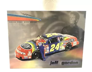 1999 Jeff Gordon foto / cartolina DuPont e Hendrick Motorsports AQ23 - Foto 1 di 2