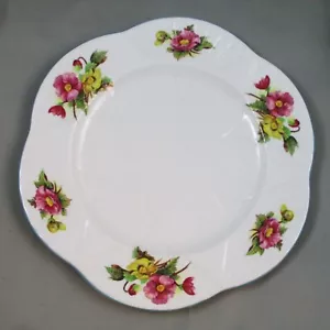 SHELLEY ZIERLICHE BEGONIE #13427 VERZIERTER 10-ZOLL-TELLER FEINES BONE CHINA ENGLAND - Bild 1 von 3