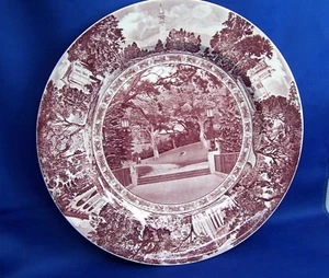 WEDGWOOD UNIVERSITY OF CALIFORNIA BERKELEY "FACULTY GLADE" DINNER PLATE - Picture 1 of 2
