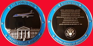 2" Air Force One Presidential Airlift Donald Trump Challenge Coin Boeing USSS 24 - Bild 1 von 3