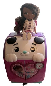 Doc McStuffins Baby All in One Nursery Pet Rescue Mobile Doll Rescue W/doll - Picture 1 of 13