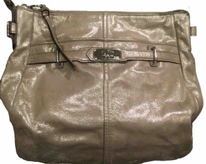 Bolso de Hombro COACH Brillante Plateado/Cuero Taupe 18696 Brillante Bolso de Hombro - Imagen 1 de 20