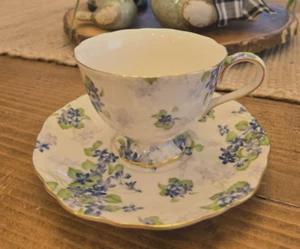 Burton + Burton 2007 Royal Estate Tea Cup and Saucer Set Blue & Lavender Violets - Picture 1 of 7