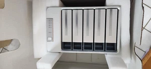 TerraMaster D5-300C USB3.1 (Gen1) Type C 5-Bay RAID Enclosure - Photo 1/5