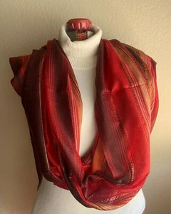 BEUTUFUL VAIBRANT COLORS WITH SOME GOLD STRIP LADYS RECTANGLE SCARF - Bild 1 von 9