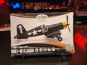 Testors Classics F4U-1 Corsair 1:72 Scale Skill Level 3 623T Airplane Open Item - Picture 1 of 2