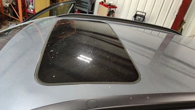 Hyundai Kona 2018-2023 techo corredizo techo corredizo ventana/vidrio fabricante de equipos originales ¡Bonito! Foto 1 de 4