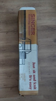 Singer Knitting Machine - Image 1 of 4
