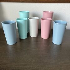 VTG Tupperware Set of 7 Tumblers: 5 Cups of 12 oz #873 & 2 Cups of 18 oz # 1348