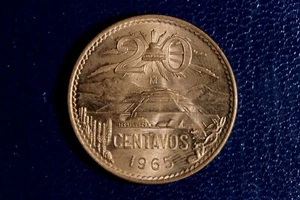 1965 Mexico 20 Centavos Brass Coin #M19473 - Picture 1 of 2