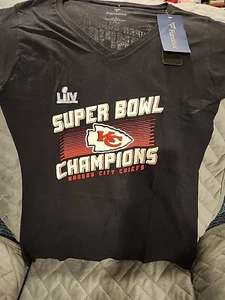 Fanatics Damen Large Super Bowl Champions T-Shirt - Bild 1 von 5