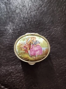 Vintage Small Mini Gold Tone Victorian Lovers Design Pill Trinket Box  - Picture 1 of 6