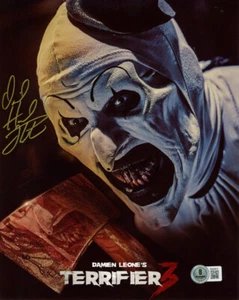 DAVID HOWARD THORNTON SIGNED 8x10 PHOTO ART THE CLOWN TERRIFIER RARE BECKETT BAS - Picture 1 of 2