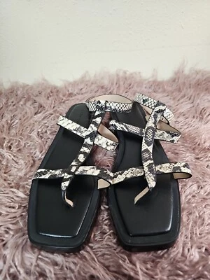 Женские сандалии на плоской подошве REBECCA MINKOFF с анималистическим принтом кожа квадратный носок. Размер 9 - Изображение 1 из 4