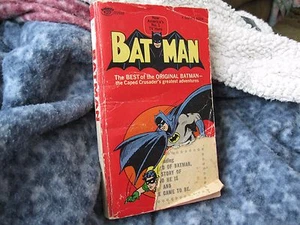 VINTAGE 1966 COMIC PAPERBACK BOOK BATMAN BEST of ORIGINAL-SIGNET FIRST PRINTING - Picture 1 of 5
