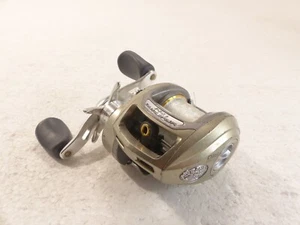 Bass Pro Shops PQX 10 HD DBS Silver 6.4:1 7 Ball Bearing Bait Casting Reel - Picture 1 of 12