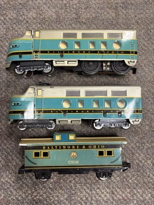 + Juego de locomotora diésel Marx O Gauge Tin Baltimore & Ohio #62 AA con caboose Foto 1 de 4