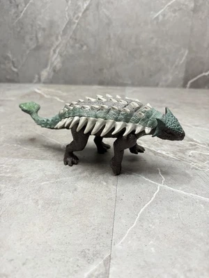 Jurassic World Roarivores Ankylosaurus Figure Dinosaur Roars Tail Moves Mattel  - Image 1 of 4