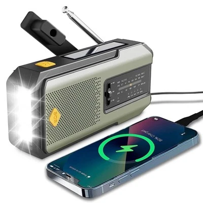 2000mAh Wind Up Solar Radio Hand Crank Emergency FM/AM USB Charger Torch - Image 1 of 4