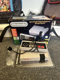 Nintendo NES Classic Mini Console CLV-001 Official Nintendo Entertainment System