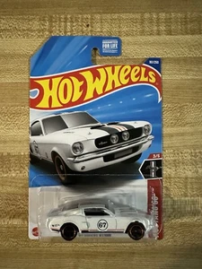 2025 Hot Wheels Mustang 60 Series '67 Shelby GT500 White 161/250 1:64 - Picture 1 of 6